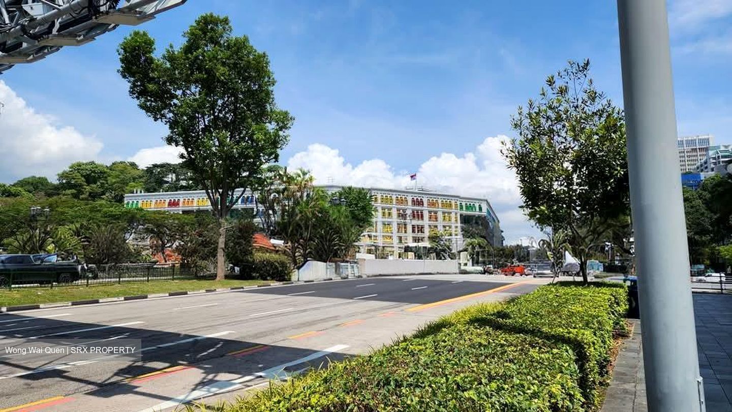 New Bridge Road (D1), Retail #608989281